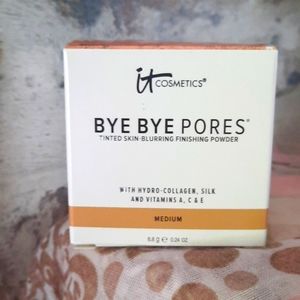 It Cosmetics Bye Bye Pores tinted skin-blurring finishing powder, Medium